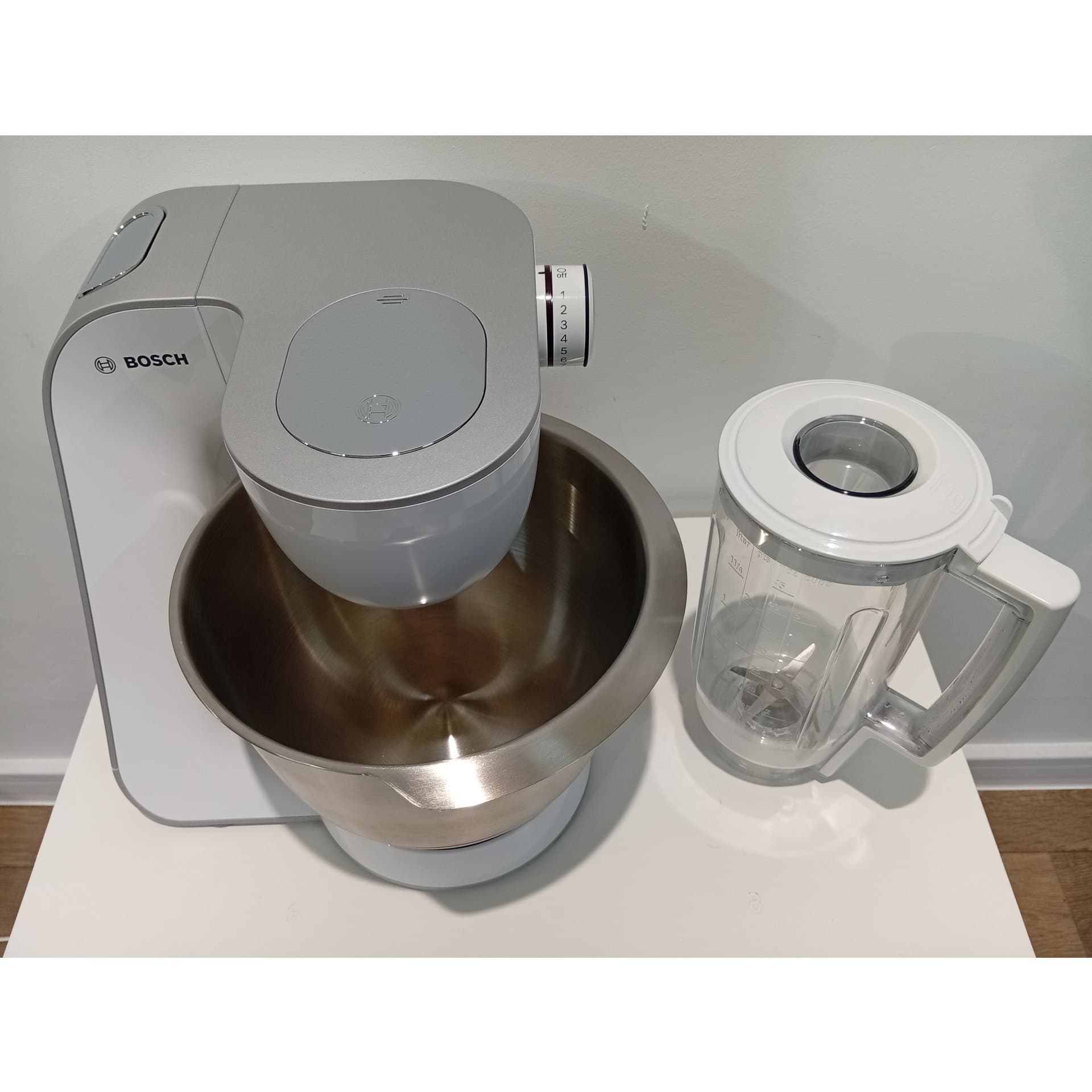 Кухненски робот - Bosch Serie 4 MUM58W20 1000 W 3.9 L 6