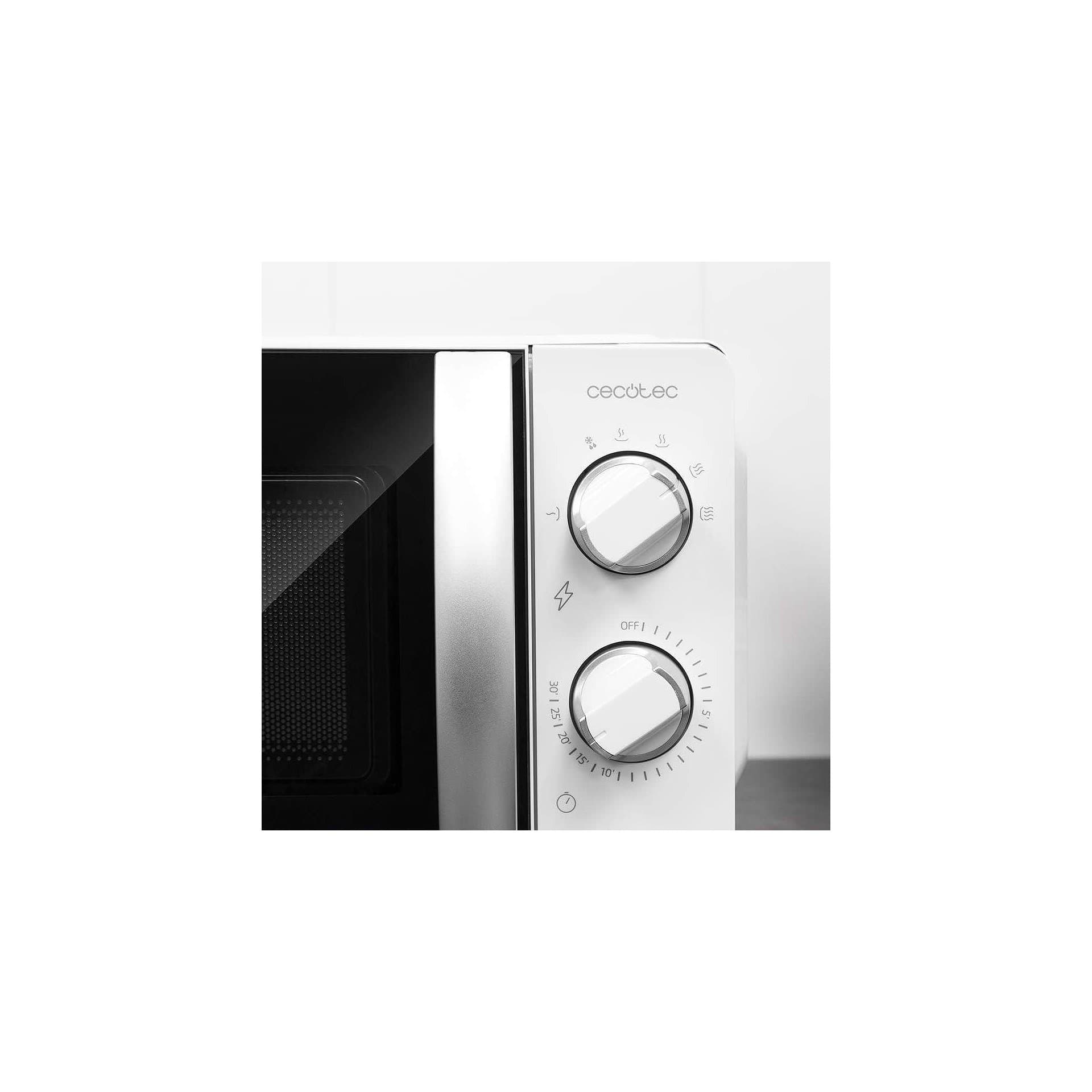 Микровълнова фурна - ProClean 2010 20 L 700 W 6 степени 3D Wave 3