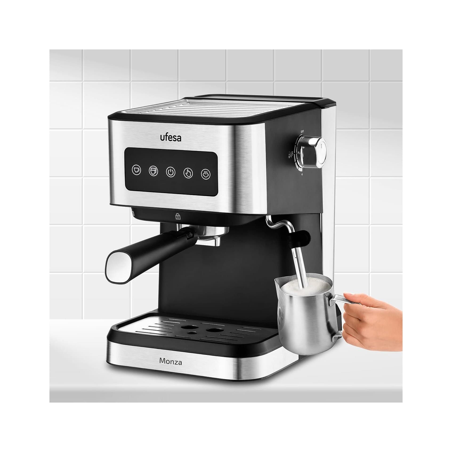 Кафемашина за еспресо - Ufesa Monza 20 bar 1050 W резервоар 1.5 L 2