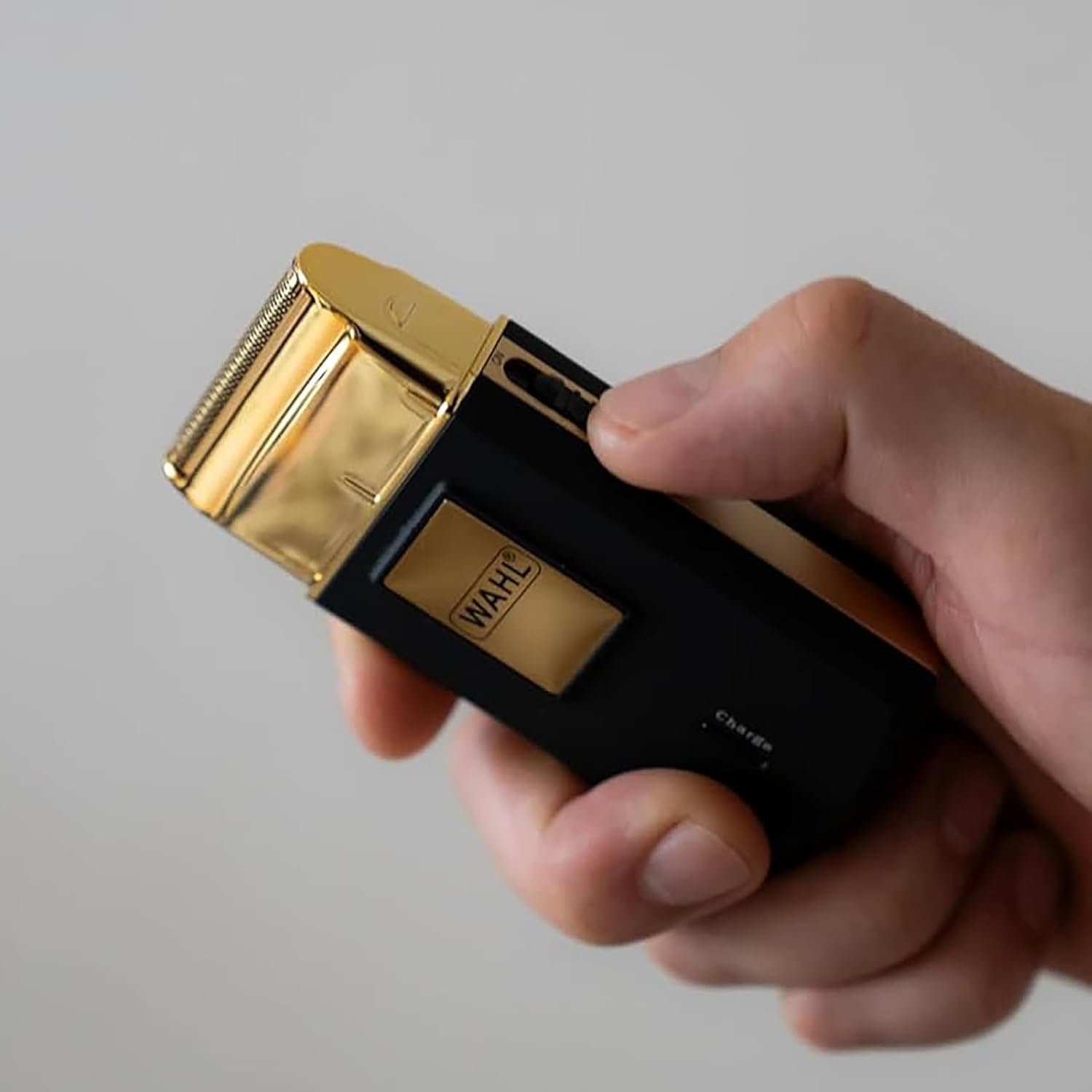 Електрическа самобръсначка - Wahl Travel Shaver Gold Edition безжична 4